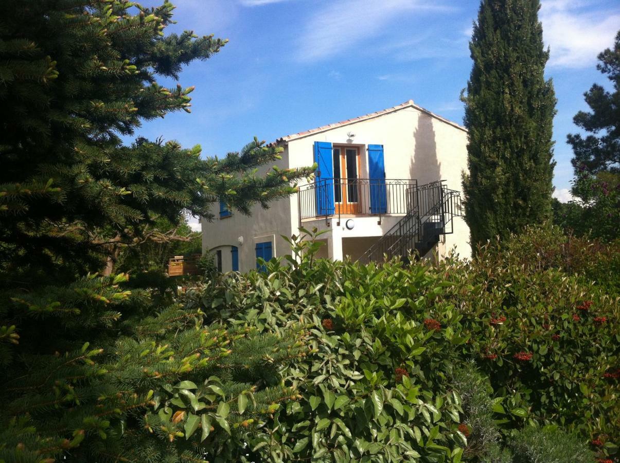 Gite Les Volets Bleus Venelles Exterior foto